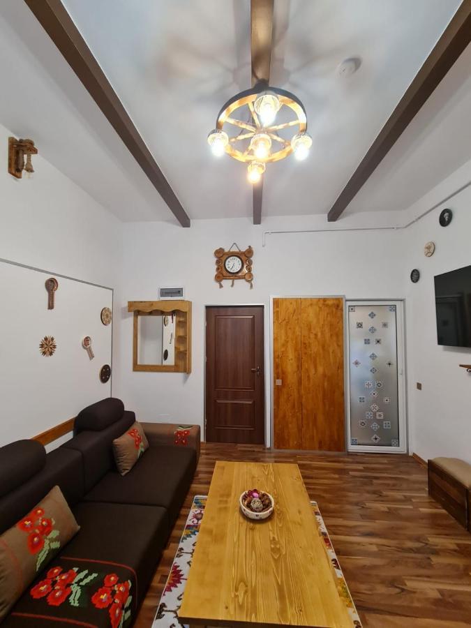 City Home Bucarest Esterno foto