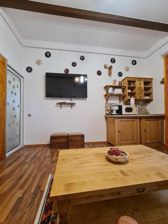City Home Bucarest Esterno foto