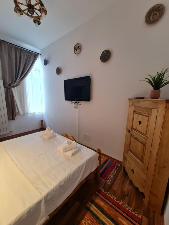 City Home Bucarest Esterno foto