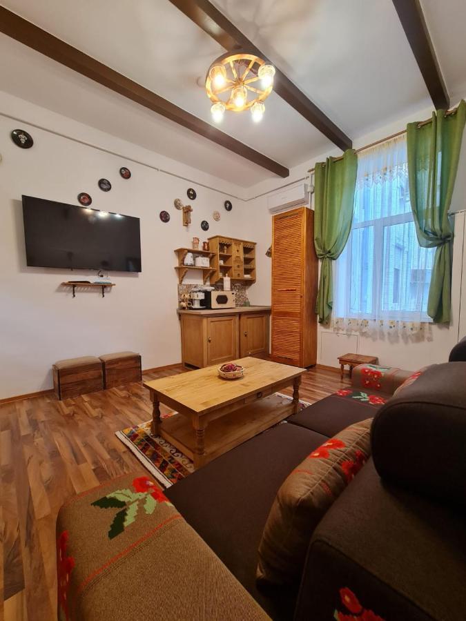 City Home Bucarest Esterno foto