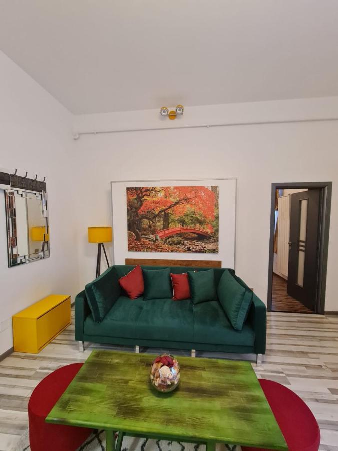 City Home Bucarest Esterno foto