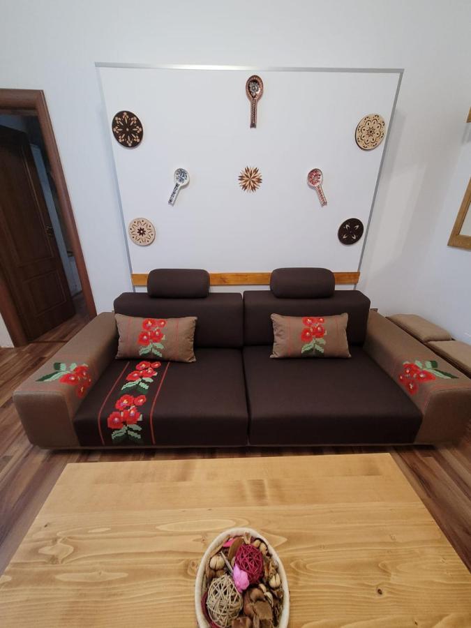City Home Bucarest Esterno foto