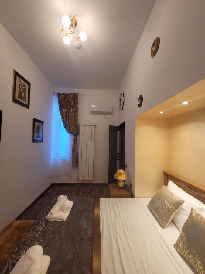 City Home Bucarest Esterno foto